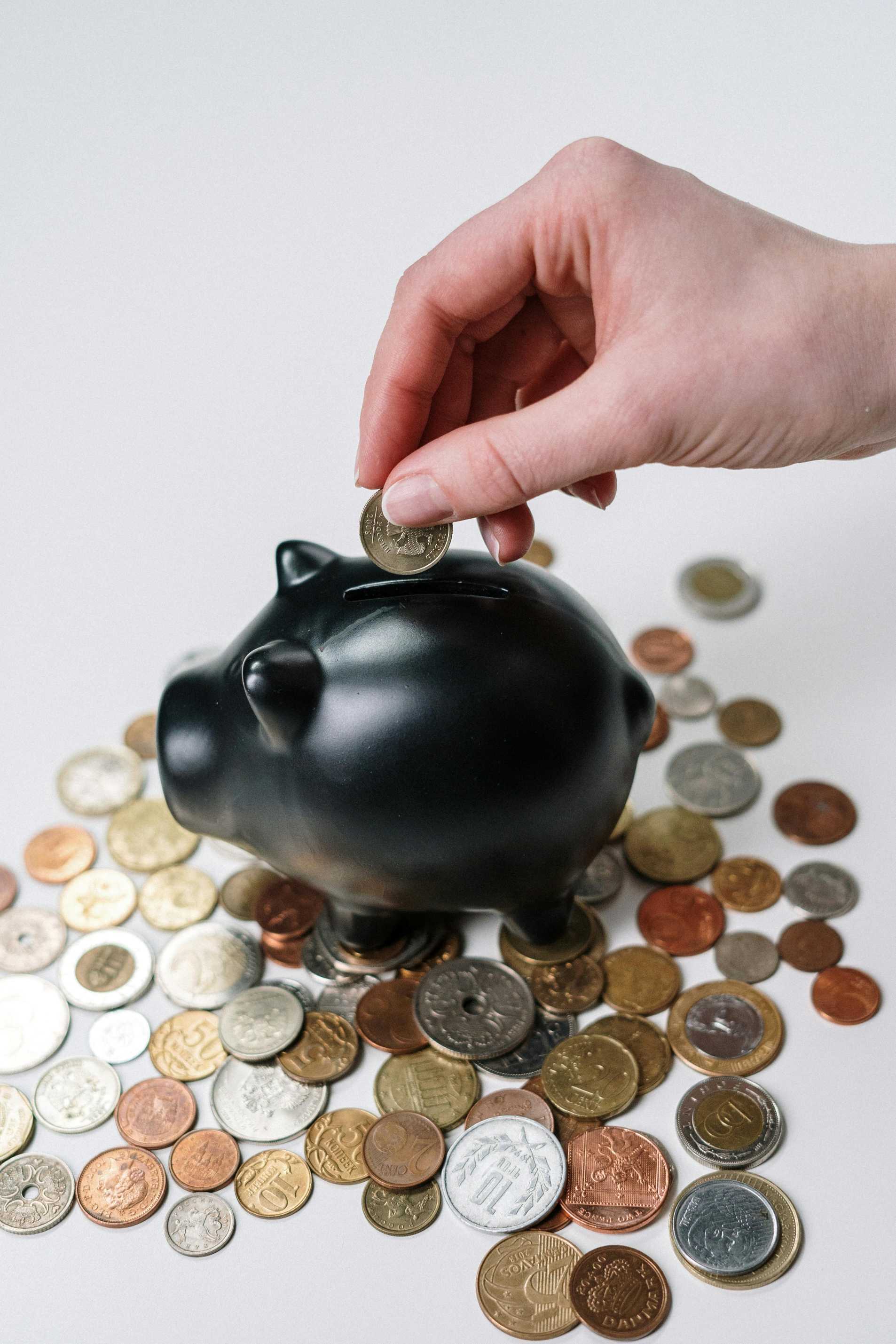 如何选择安全的黄金交易平台？这种选择对资金安全有何保障？